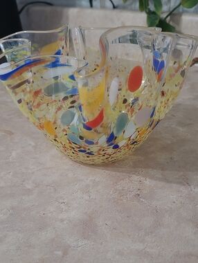 Vintage Hand Blown Confetti Art Glass Ruffled Bowl / Vase – Murano Style 🌈✨